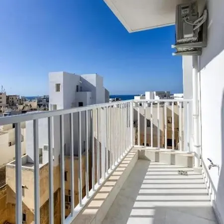 Bright & Modern 2-bedroom - By Hostmt